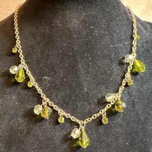 Vintage 1928 Victorian Style Green Gold-Tone Necklace 19 In